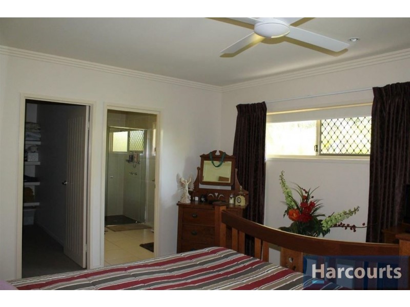 9 Treefrog St, Ningi QLD 4511