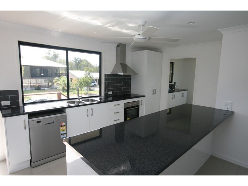 6 May St, Godwin Beach QLD 4511