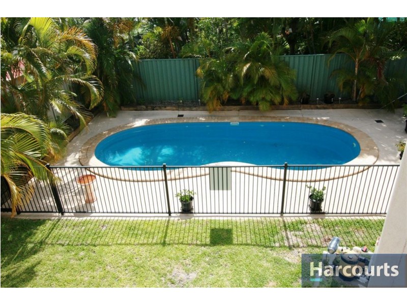 3 Seaside Dr, Banksia Beach QLD 4507