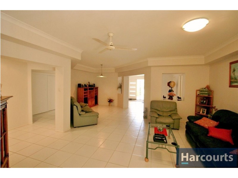 3 Seaside Dr, Banksia Beach QLD 4507