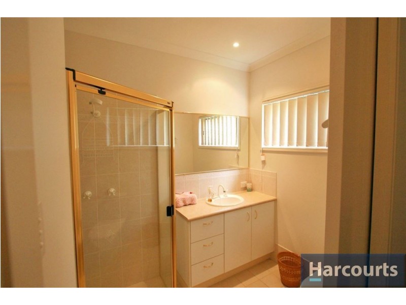 3 Seaside Dr, Banksia Beach QLD 4507