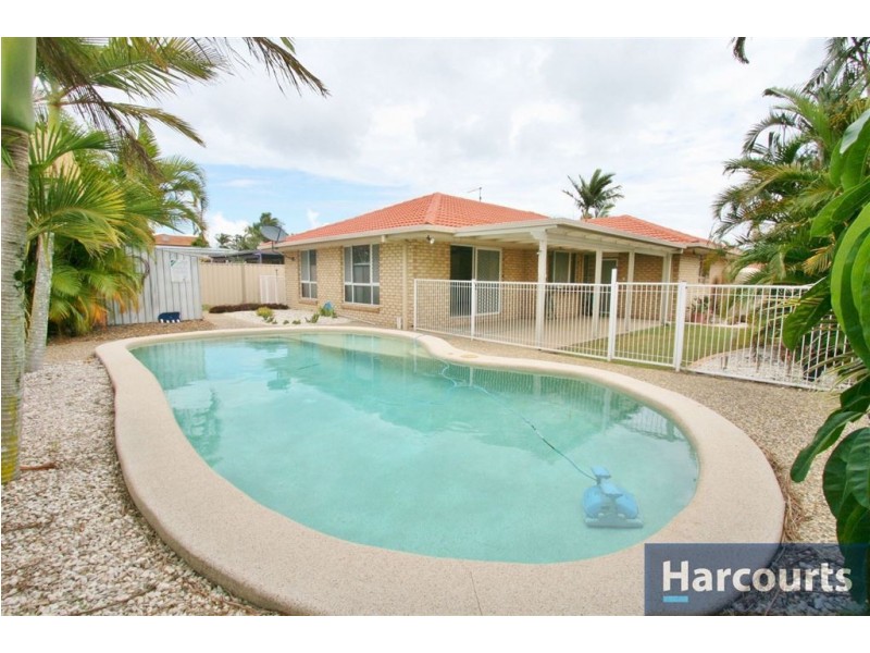28 Anchor Ct, Banksia Beach QLD 4507