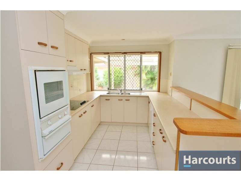 28 Anchor Ct, Banksia Beach QLD 4507