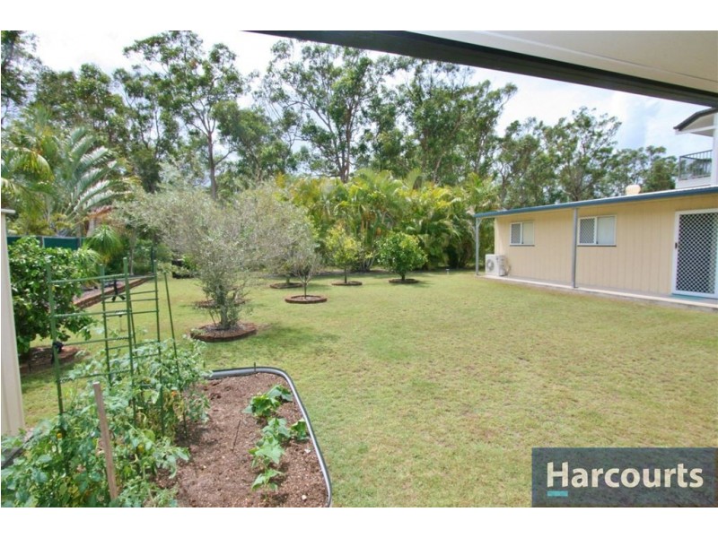 177 Endeavour Dr, Banksia Beach QLD 4507