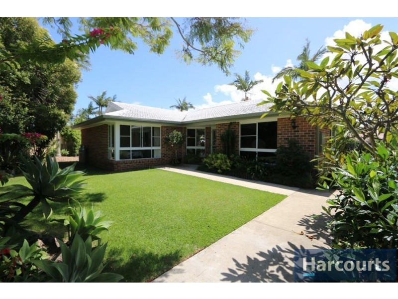 9 Keith Ct, Sandstone Point QLD 4511
