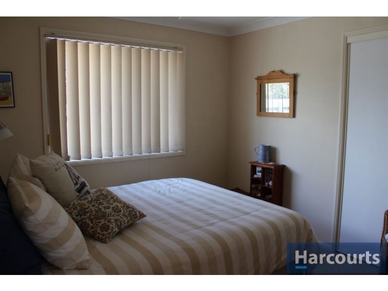 17 Mossman Way, Sandstone Point QLD 4511