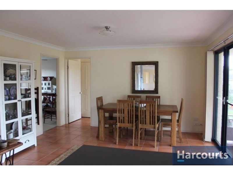 17 Mossman Way, Sandstone Point QLD 4511