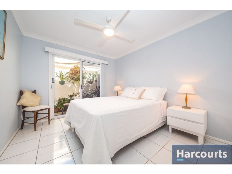 7/18 Spinnaker Dr, Sandstone Point QLD 4511