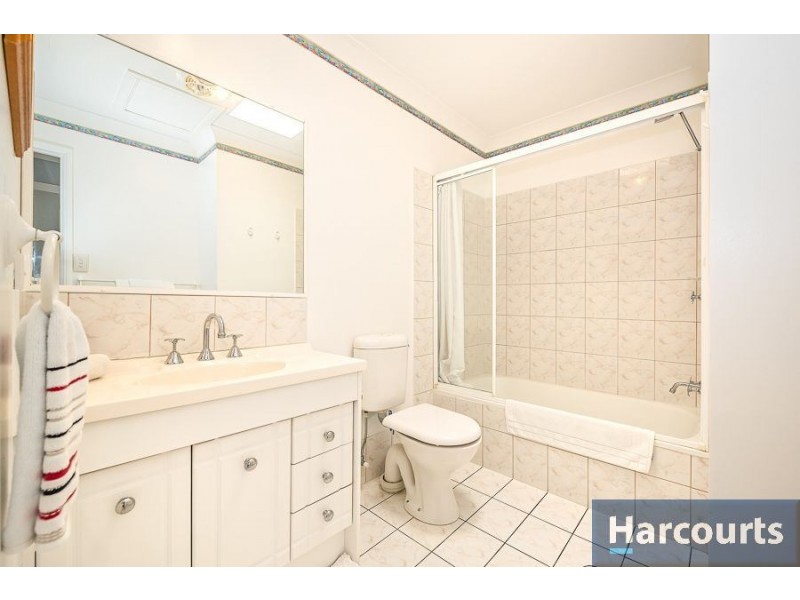 7/18 Spinnaker Dr, Sandstone Point QLD 4511