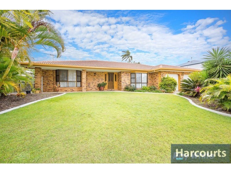 5 Howard Ct, Sandstone Point QLD 4511