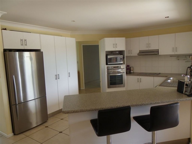 79 Jasmin Dr, Bongaree QLD 4507