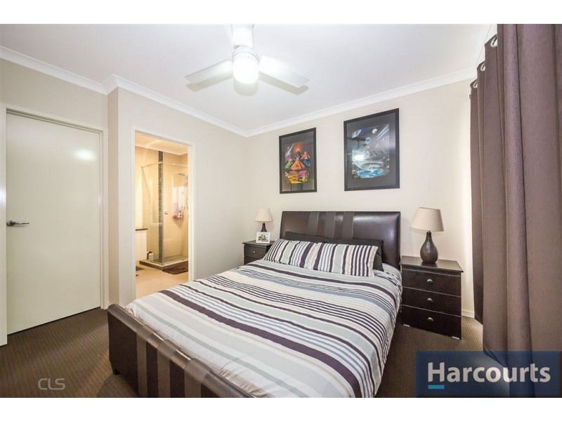 21 Honeymyrtle St, Banksia Beach QLD 4507