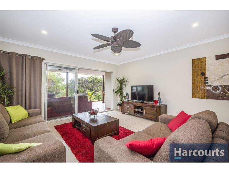 21 Honeymyrtle St, Banksia Beach QLD 4507