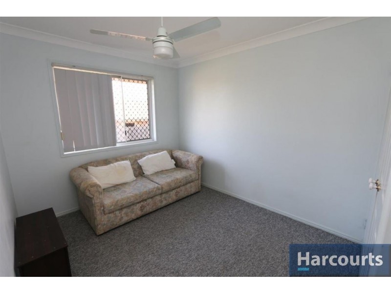 34 Smout Ct, Sandstone Point QLD 4511