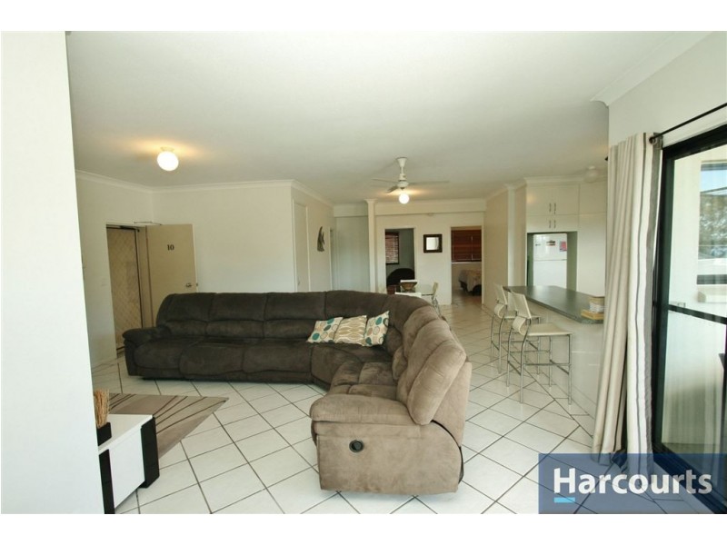 10/27 South Esplanade, Bongaree QLD 4507