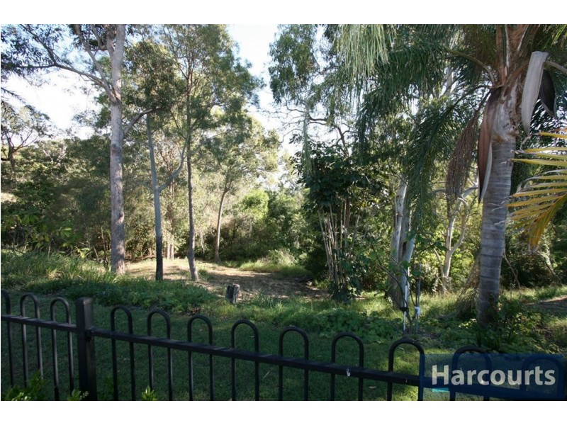 29 Seaforth St, Sandstone Point QLD 4511