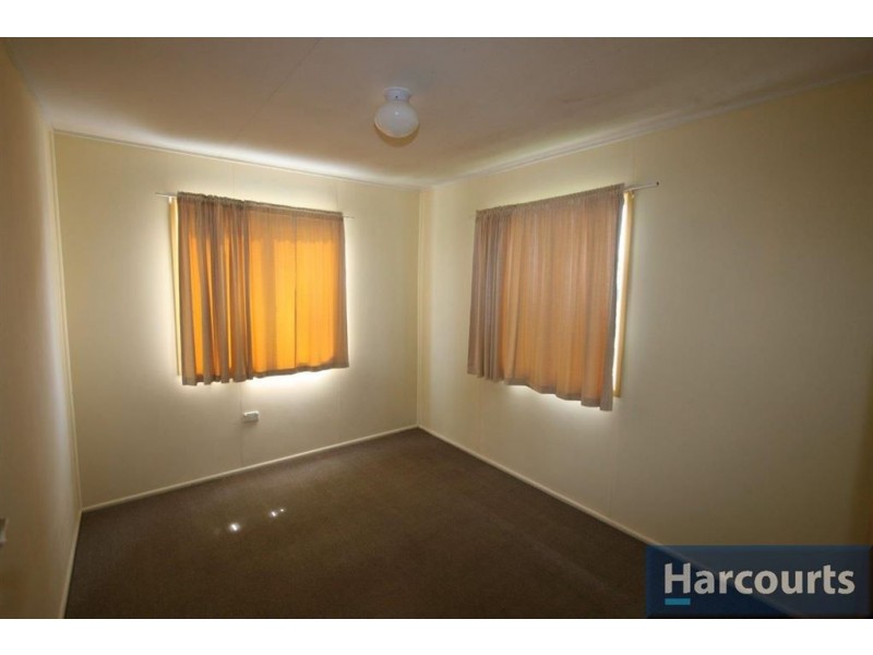 23 Penguin St, Bongaree QLD 4507