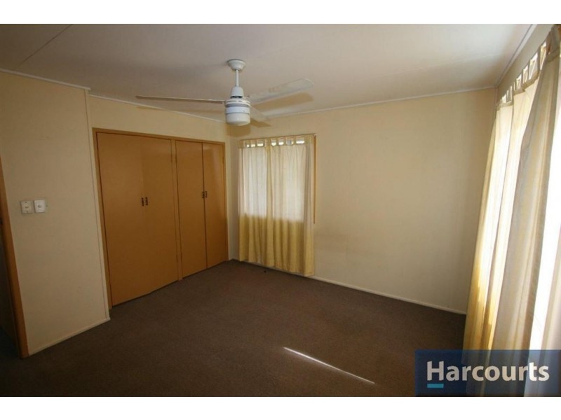 23 Penguin St, Bongaree QLD 4507