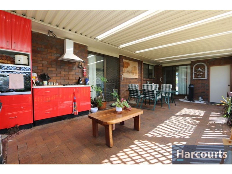 20 Dolphin Dr, Bongaree QLD 4507