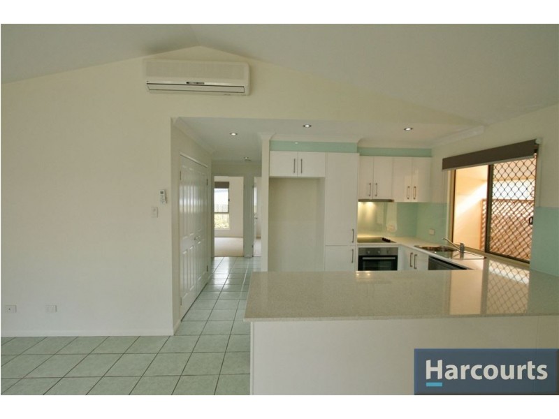 208/126 Cotterill Ave, Bongaree QLD 4507