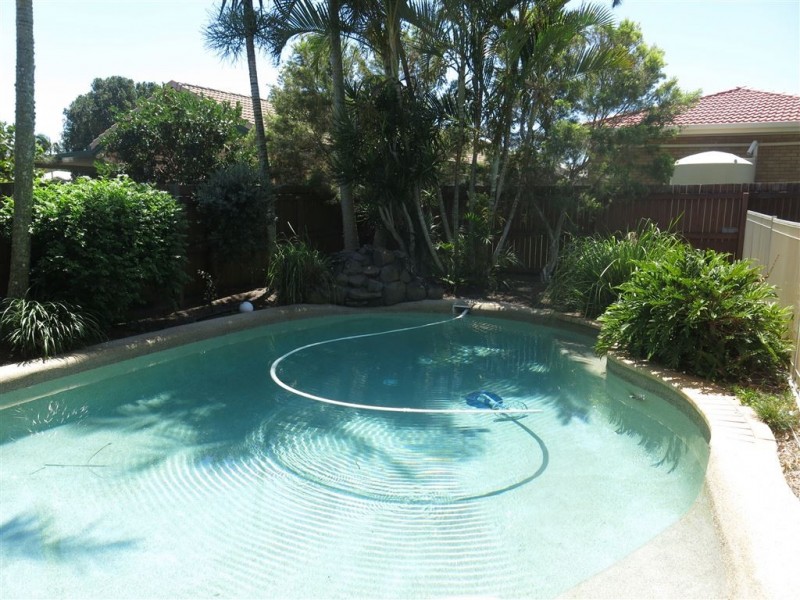 Sandstone Point QLD 4511