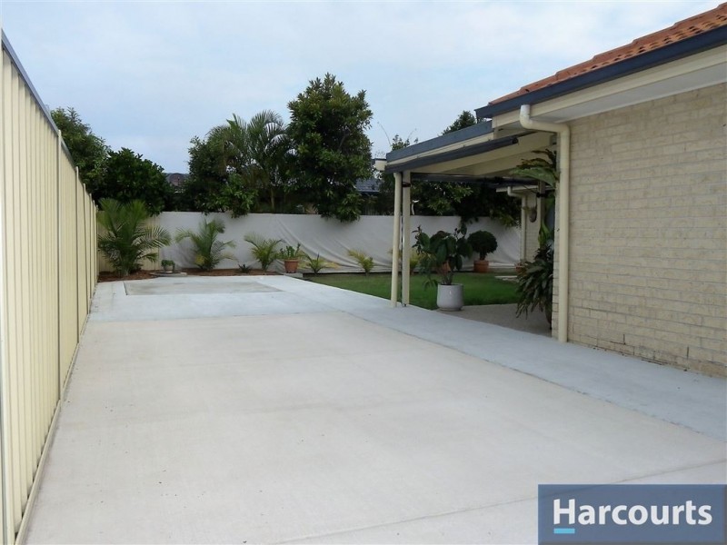 37 Mossman Way, Sandstone Point QLD 4511