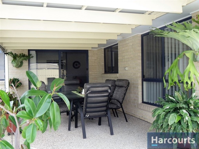 37 Mossman Way, Sandstone Point QLD 4511