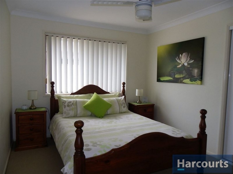 37 Mossman Way, Sandstone Point QLD 4511