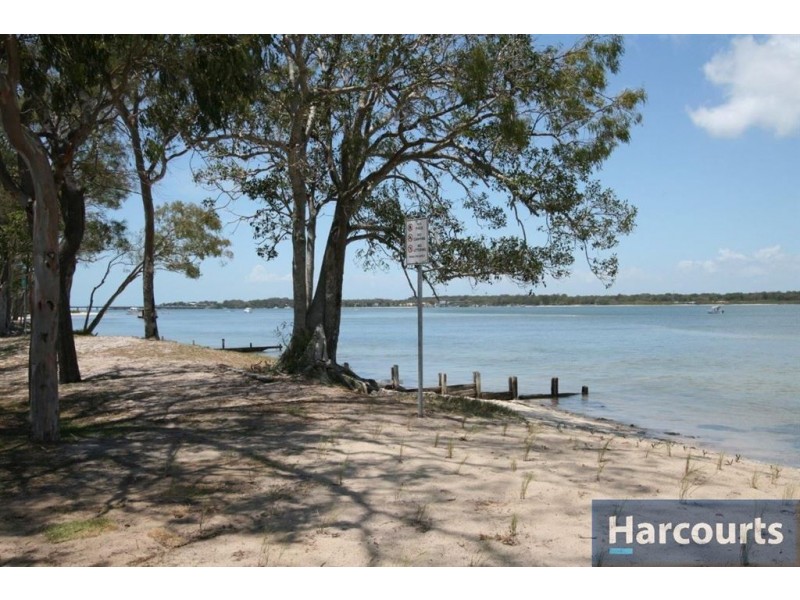 189 Sylvan Beach Esplanade, Bellara QLD 4507