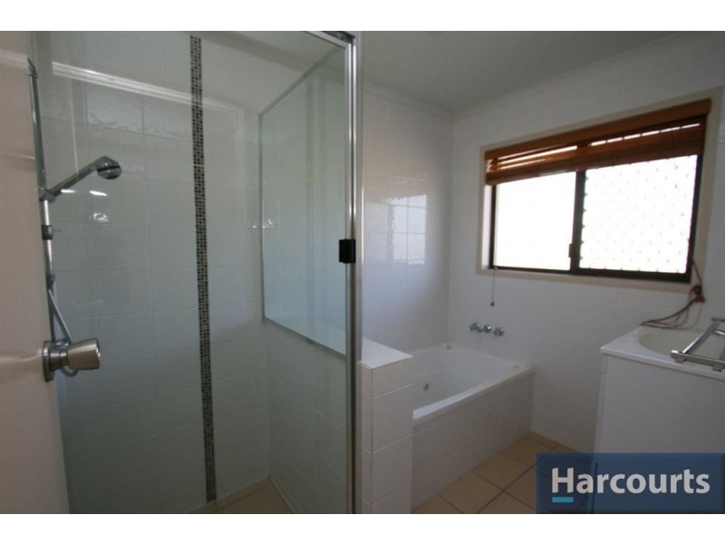 10 Nannawarra Ave, Bellara QLD 4507