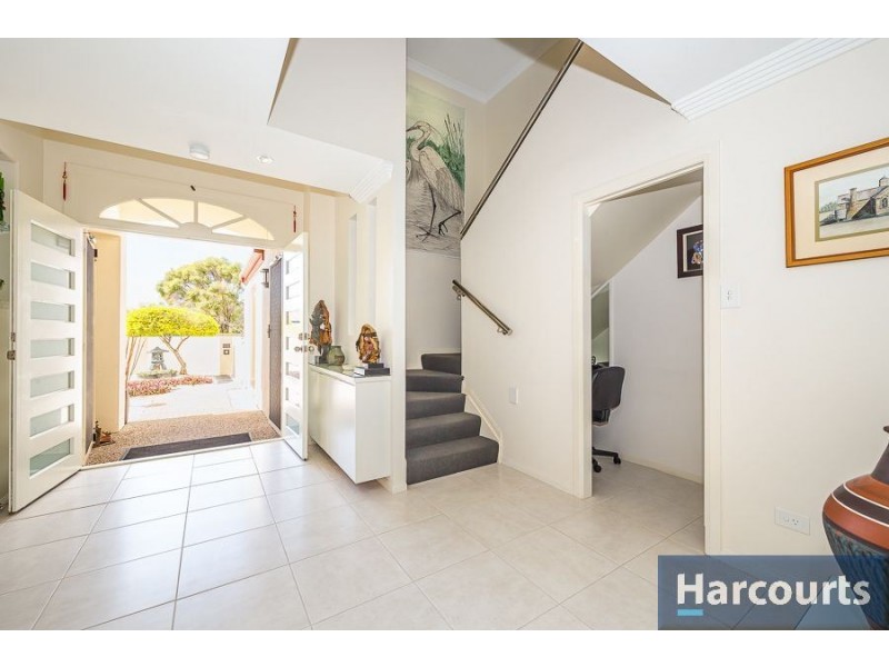 79 Headsail Dr, Banksia Beach QLD 4507