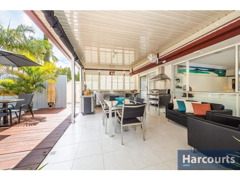 79 Headsail Dr, Banksia Beach QLD 4507