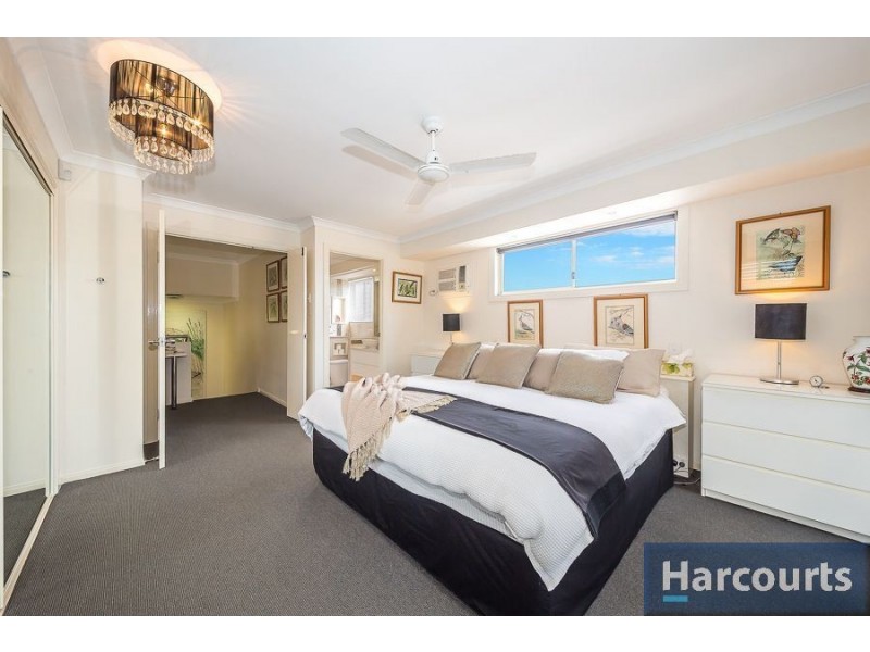 79 Headsail Dr, Banksia Beach QLD 4507