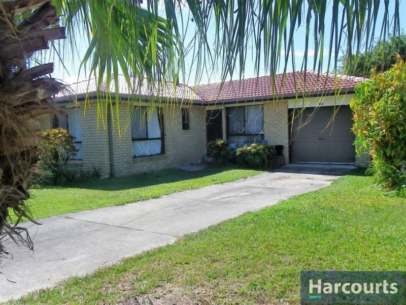 61 Bestmann Rd East, Sandstone Point QLD 4511