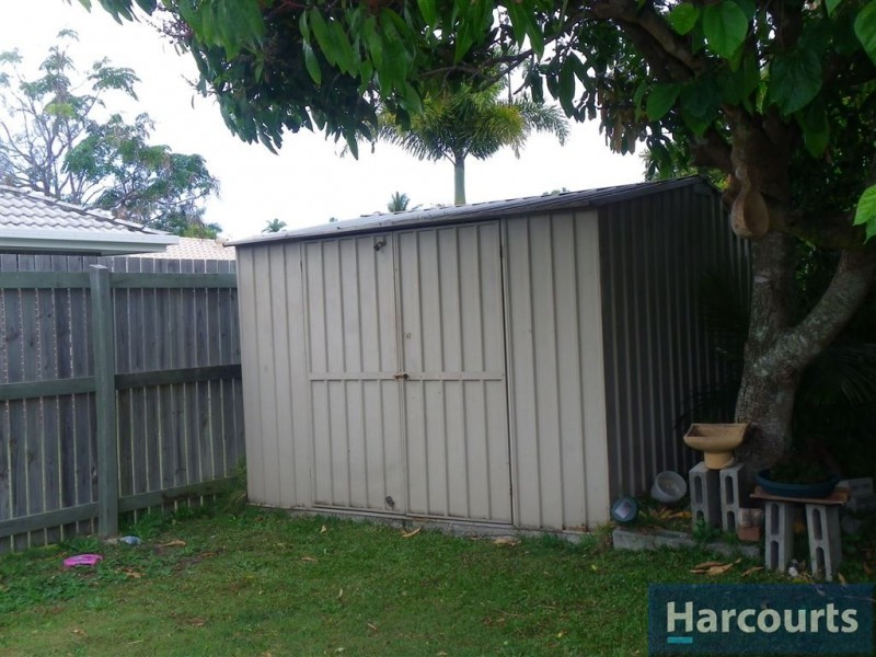 61 Bestmann Rd East, Sandstone Point QLD 4511