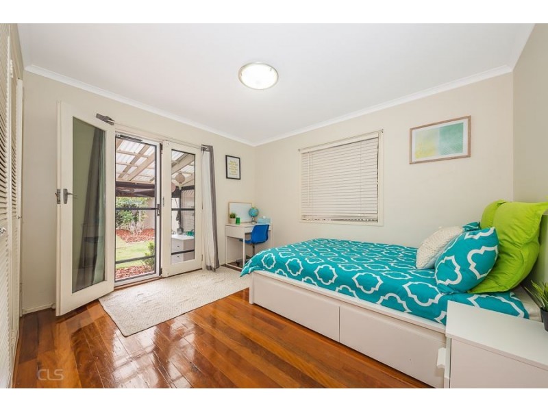 61 Spowers St, Bongaree QLD 4507