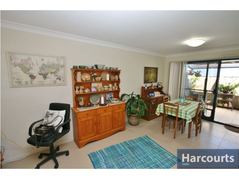 12/8 Spinnaker Dr, Sandstone Point QLD 4511