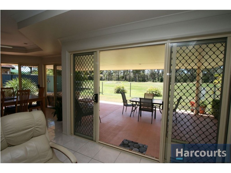 54 Protea Dr, Bongaree QLD 4507