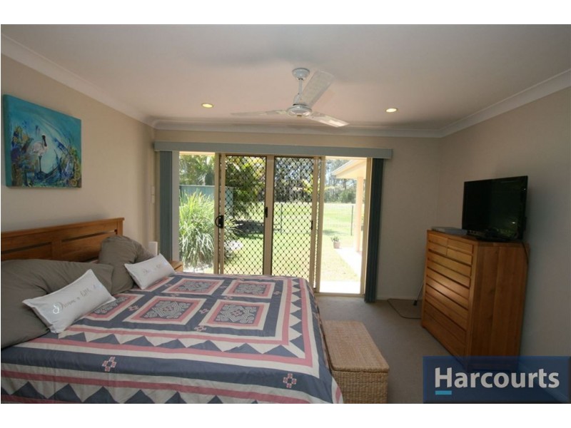 54 Protea Dr, Bongaree QLD 4507