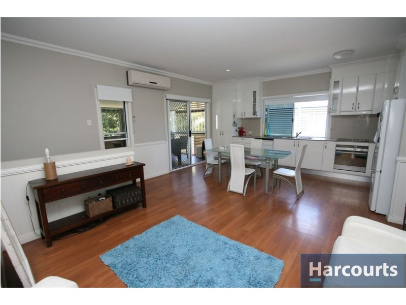 2/3 Cypress Ave, Woorim QLD 4507