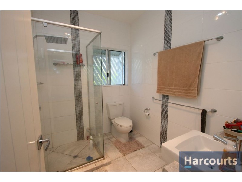 2/3 Cypress Ave, Woorim QLD 4507