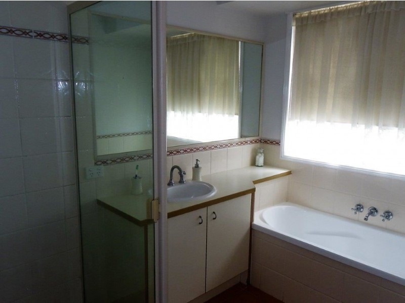 Sandstone Point QLD 4511