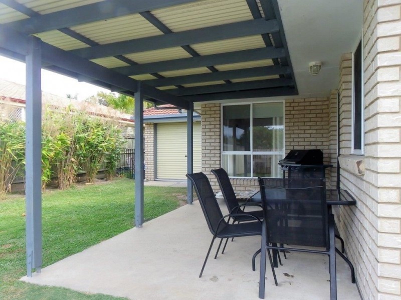 Sandstone Point QLD 4511