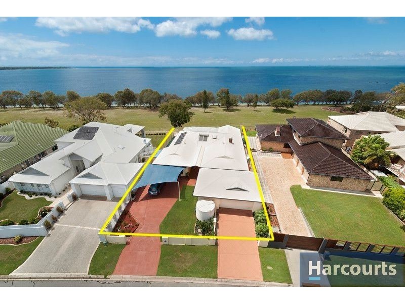 9 Clark Terrace, Sandstone Point QLD 4511