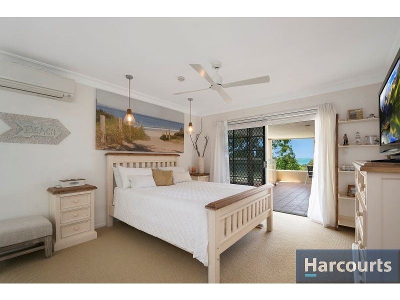 9 Clark Terrace, Sandstone Point QLD 4511