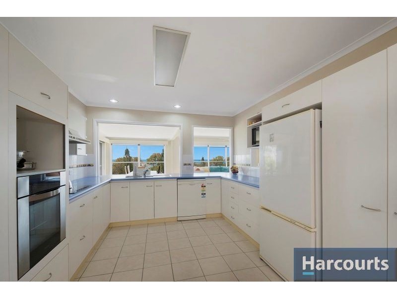 9 Clark Terrace, Sandstone Point QLD 4511