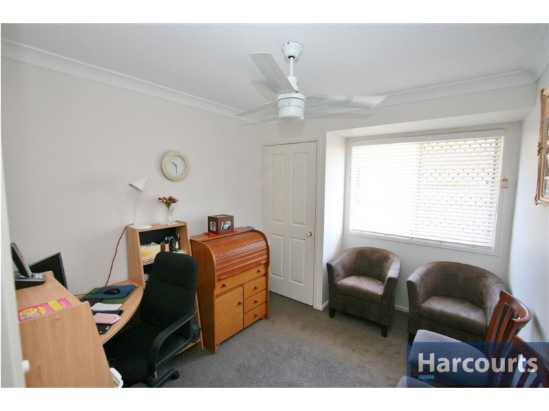 12 Mossman Way, Sandstone Point QLD 4511