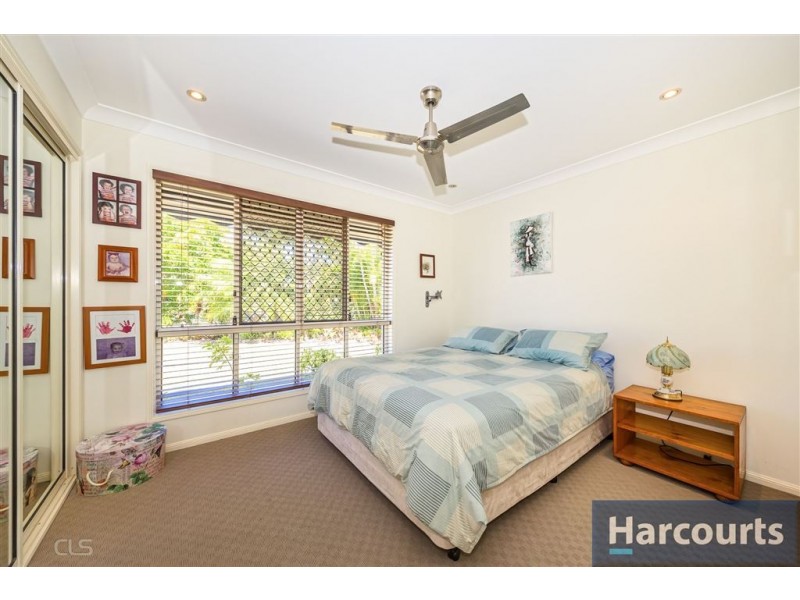 11 Dugong  Crescent, Banksia Beach QLD 4507