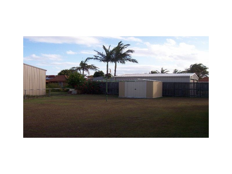 Sandstone Point QLD 4511