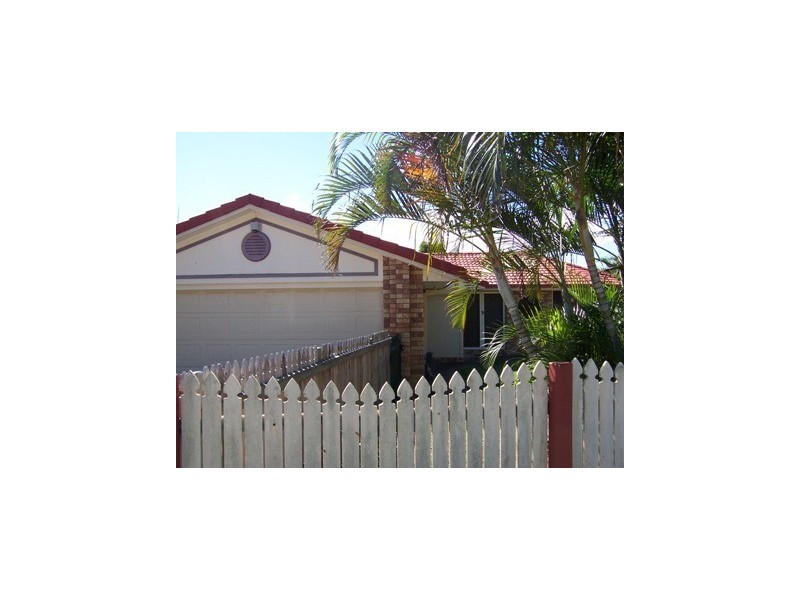 Sandstone Point QLD 4511